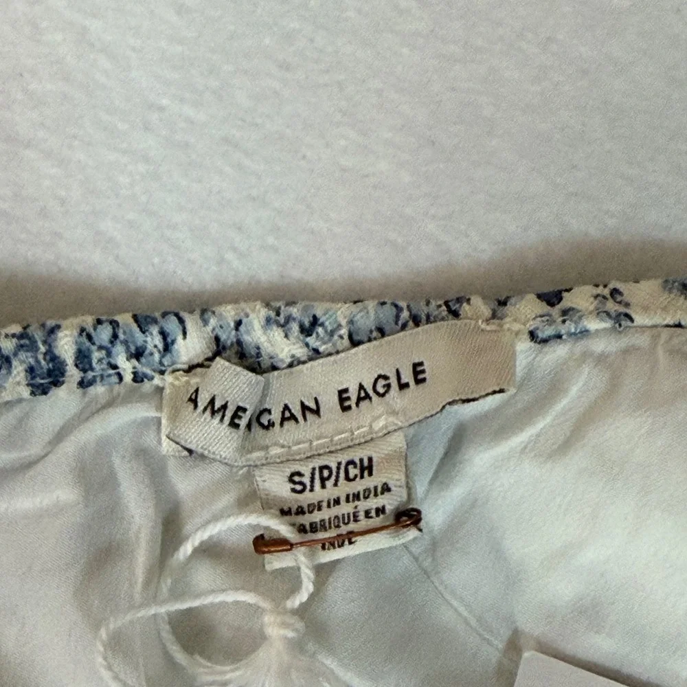 American Eagle Women One Shoulder Crop Top S Blue Floral Smocked 035-2351-5023
